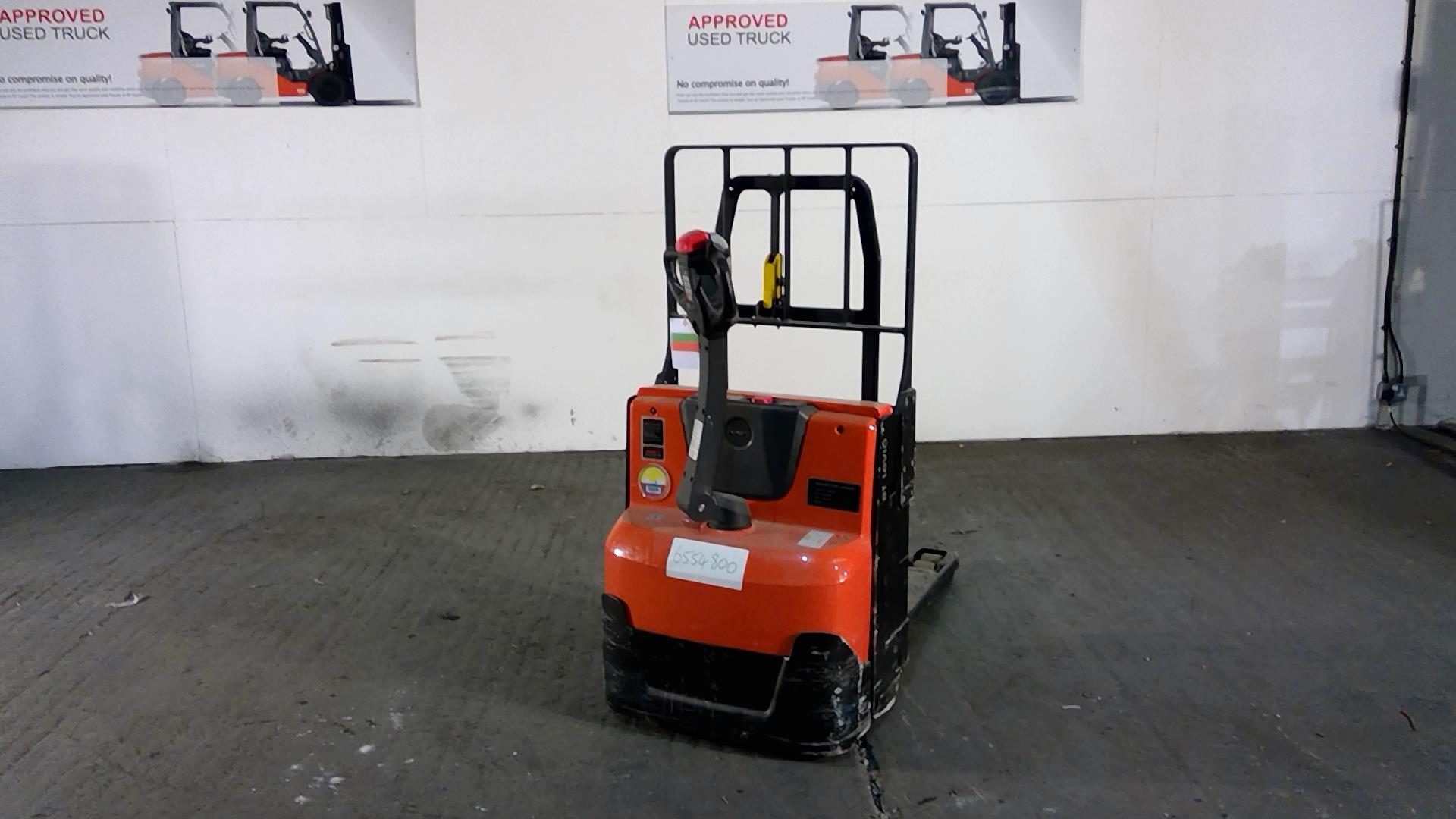 used powered pallet truck