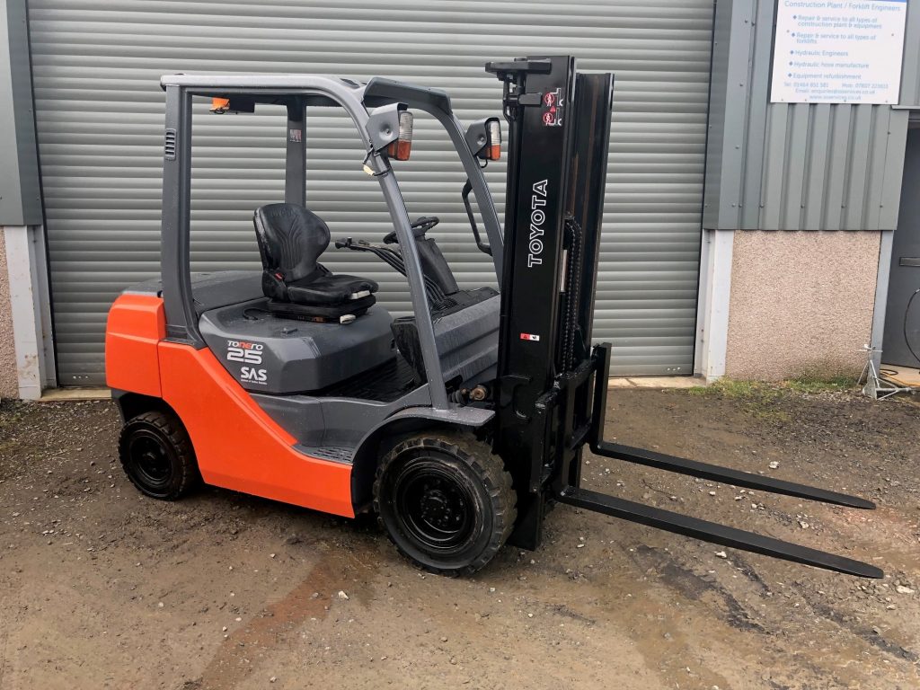 FORKLIFT HIRE NEWCASTLE SUNDERLAND GATESHEAD